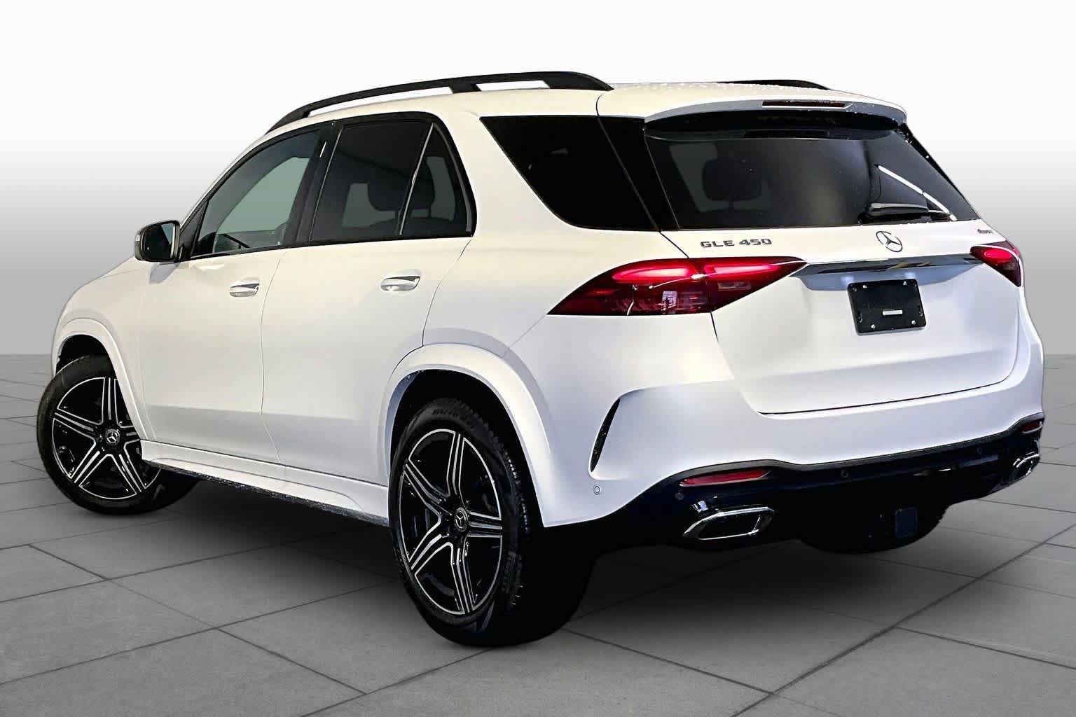 New 2026 Mercedes-Benz GLE 450 4MATIC image 3