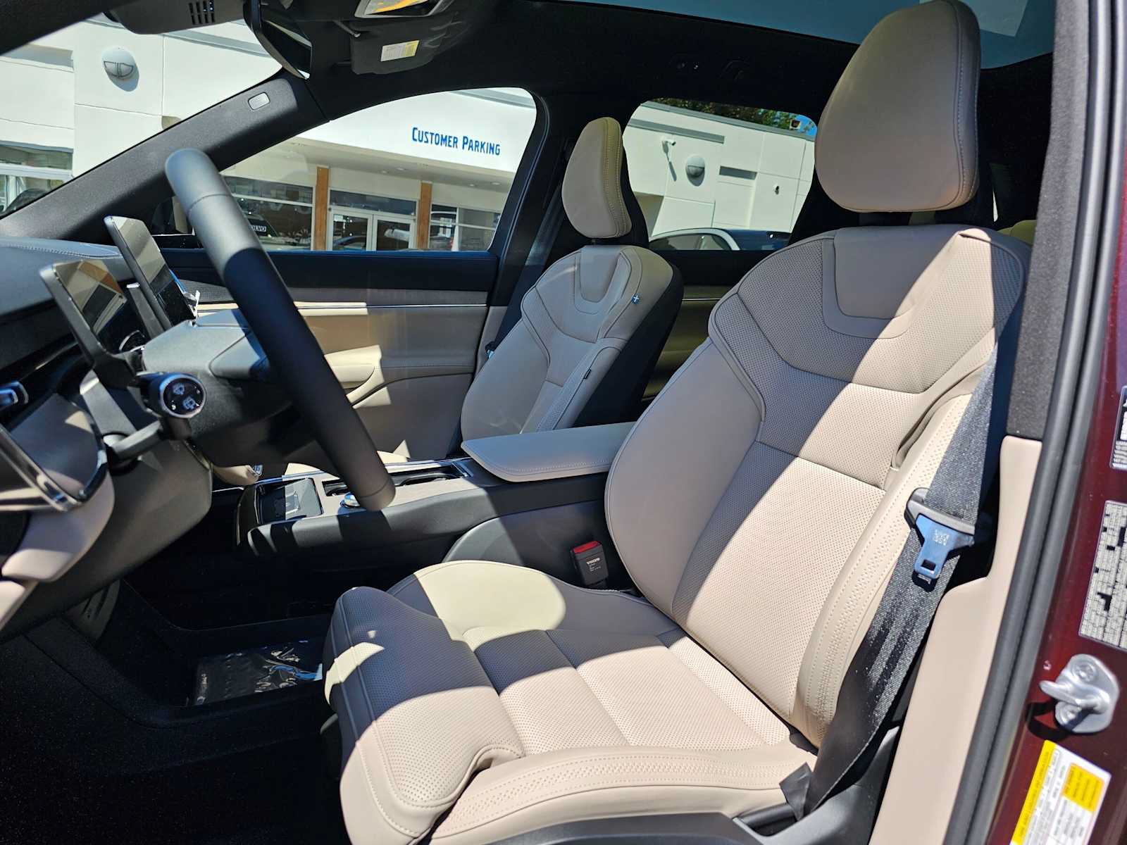 New 2026 Volvo EX90 Plus AWD/4WD image 21