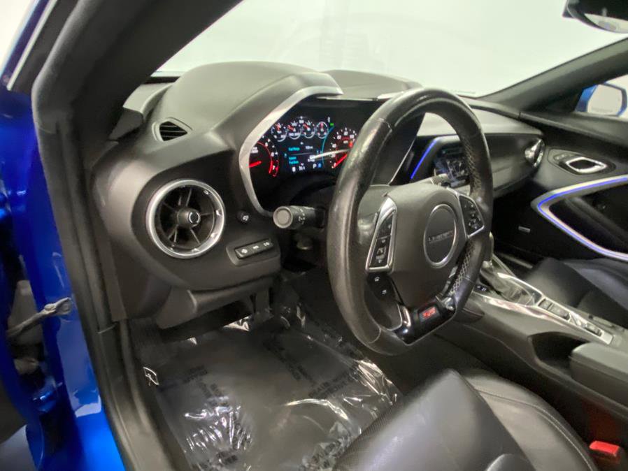 Used 2016 Chevrolet Camaro SS image 34