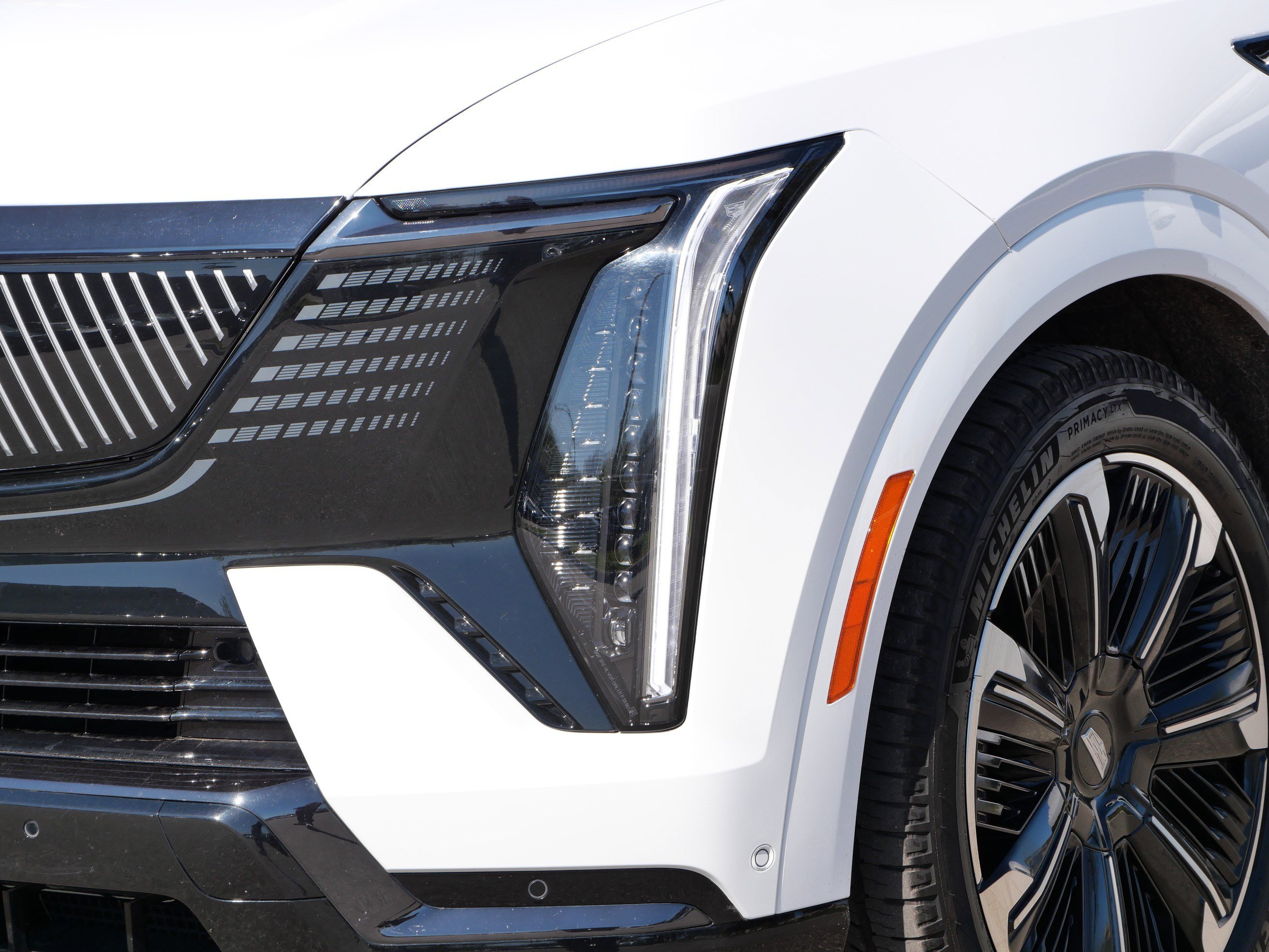Certified 2025 Cadillac Escalade IQ Sport 2 AWD/4WD image 16