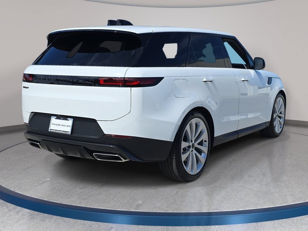 New 2027 Land Rover Range Rover Sport SE AWD/4WD image 5