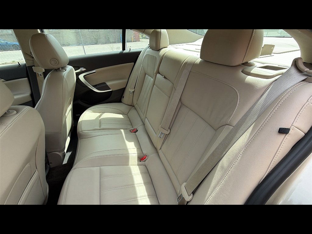 Used 2015 Buick Regal Premium w/ Driver Confidence Package #1 FWD image 23