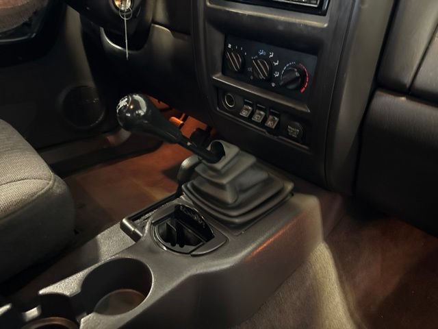 Used 1999 Jeep Cherokee Sport AWD/4WD image 13