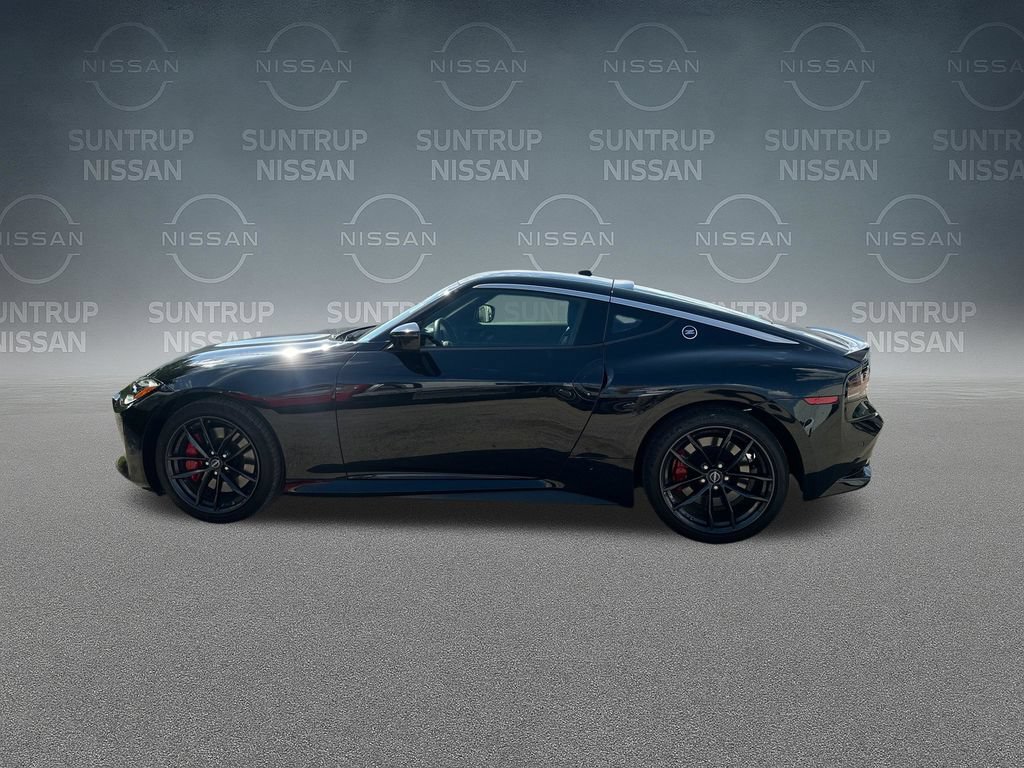 Used 2025 Nissan Z Performance w/ Floor Mat Package RWD image 33