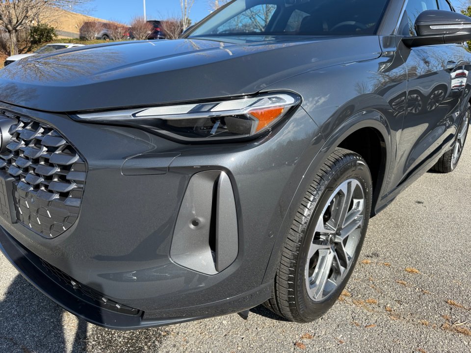 New 2025 Audi Q5 Premium image 24