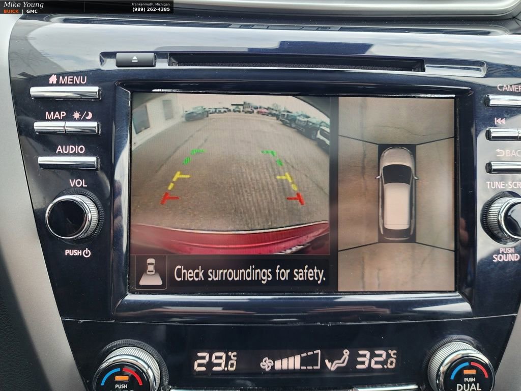 Used 2023 Nissan Murano Platinum image 37