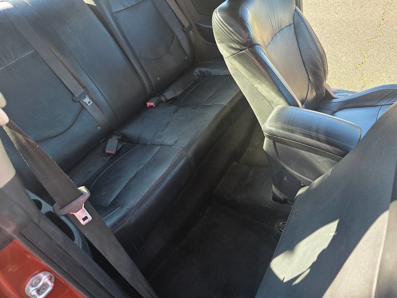 Used 2010 Kia Forte Koup SX w/ Leather Pkg FWD image 14