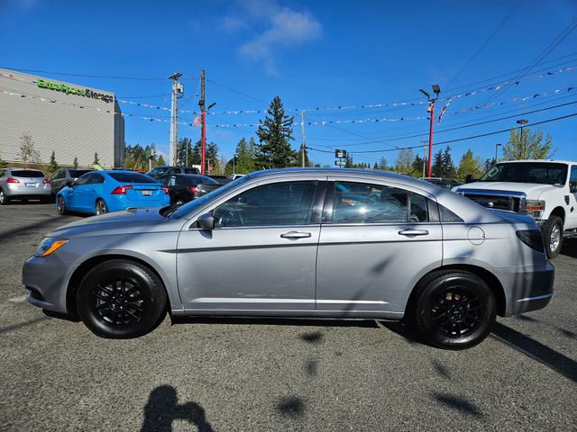 Used 2014 Chrysler 200 LX image 6