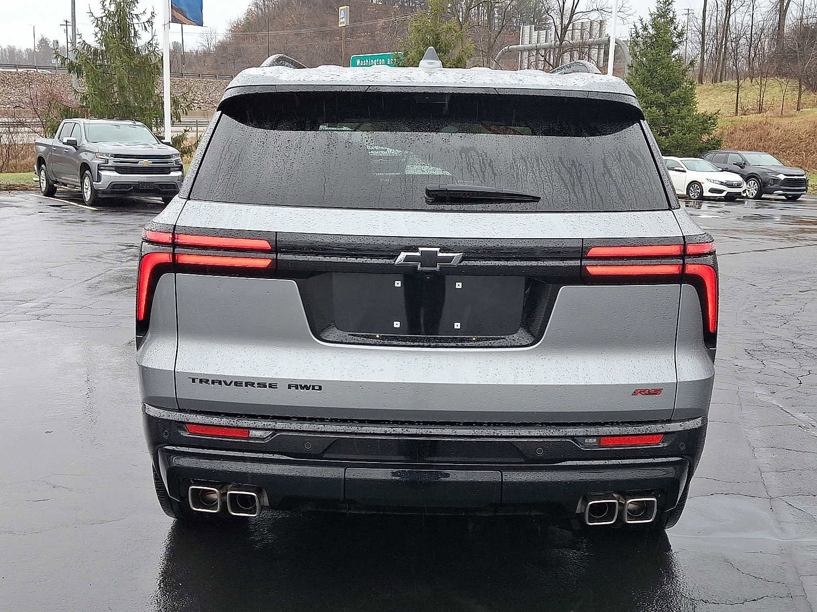 Used 2024 Chevrolet Traverse RS w/ LPO, Floor Liner Package image 5