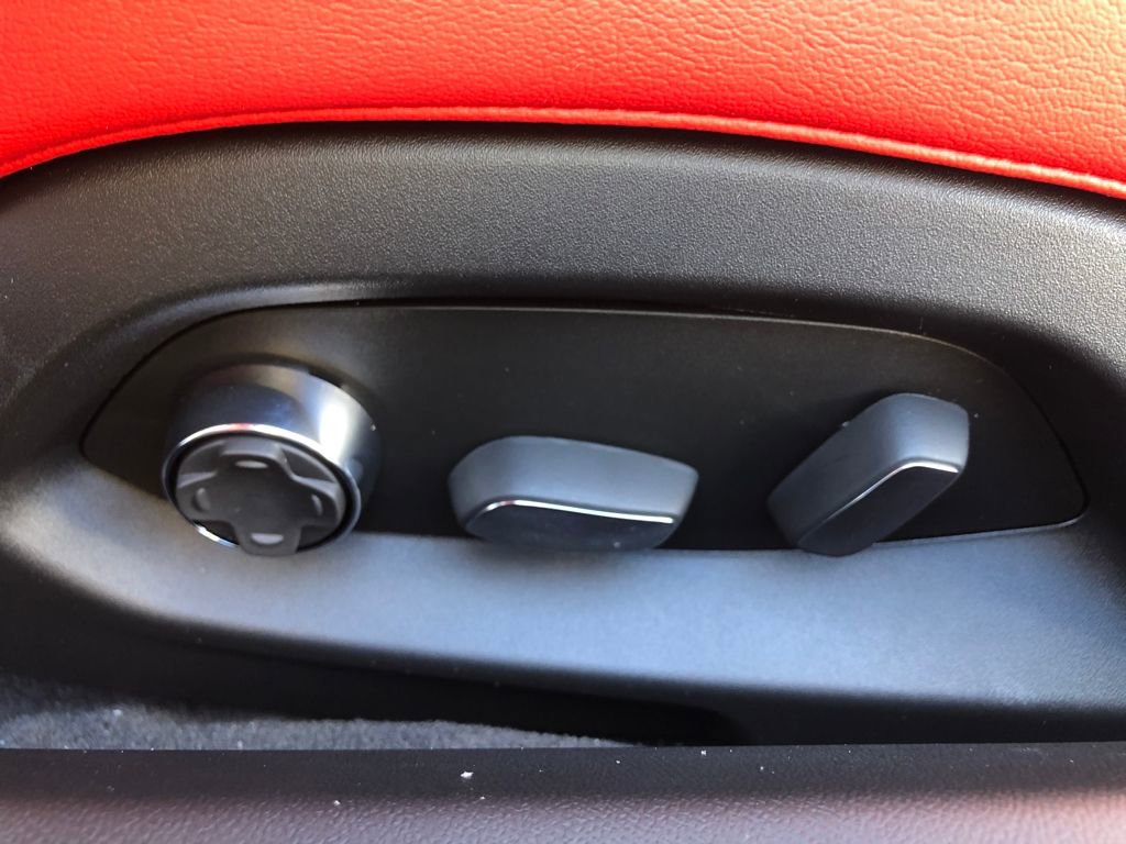 New 2026 Chevrolet Corvette Stingray Preferred Conv w/ 2LT image 13