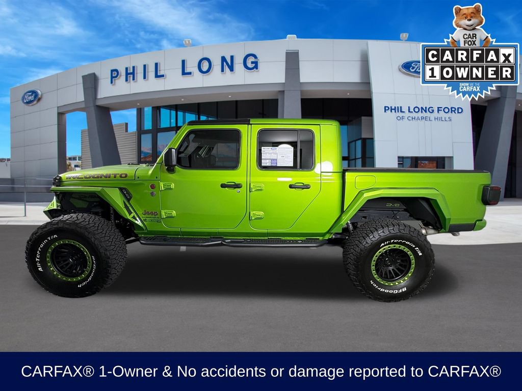 Used 2025 Jeep Gladiator Rubicon AWD/4WD image 2