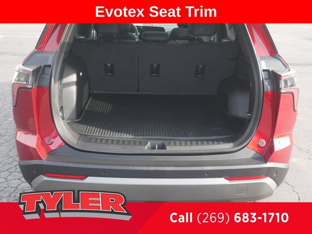 New 2026 Chevrolet Equinox LT w/ Convenience Package II AWD/4WD image 16
