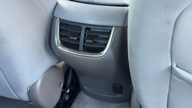 Used 2024 Chevrolet Malibu LT FWD image 30