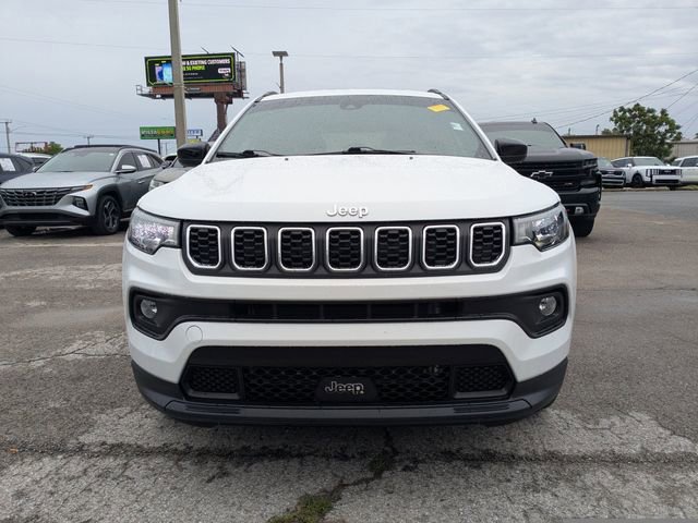 Used 2025 Jeep Compass Latitude w/ Convenience Group image 8