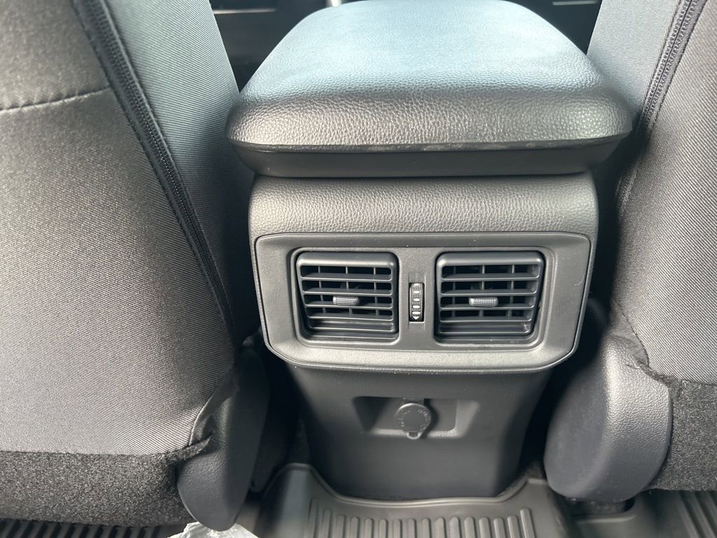 New 2025 Toyota RAV4 LE image 10