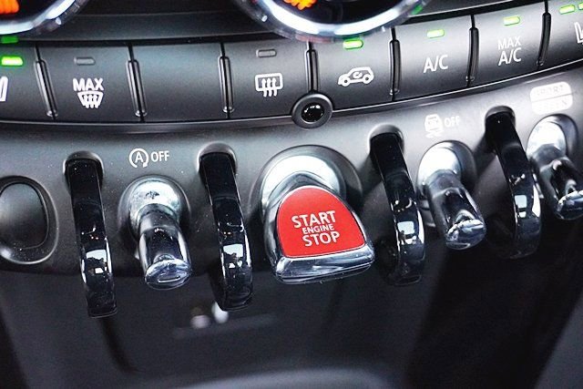 Used 2023 MINI Cooper John Cooper Works w/ Driver Assistance Package image 28