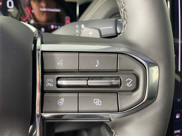 Certified 2026 GMC Yukon Elevation w/ Elevation Premium Package AWD/4WD image 8
