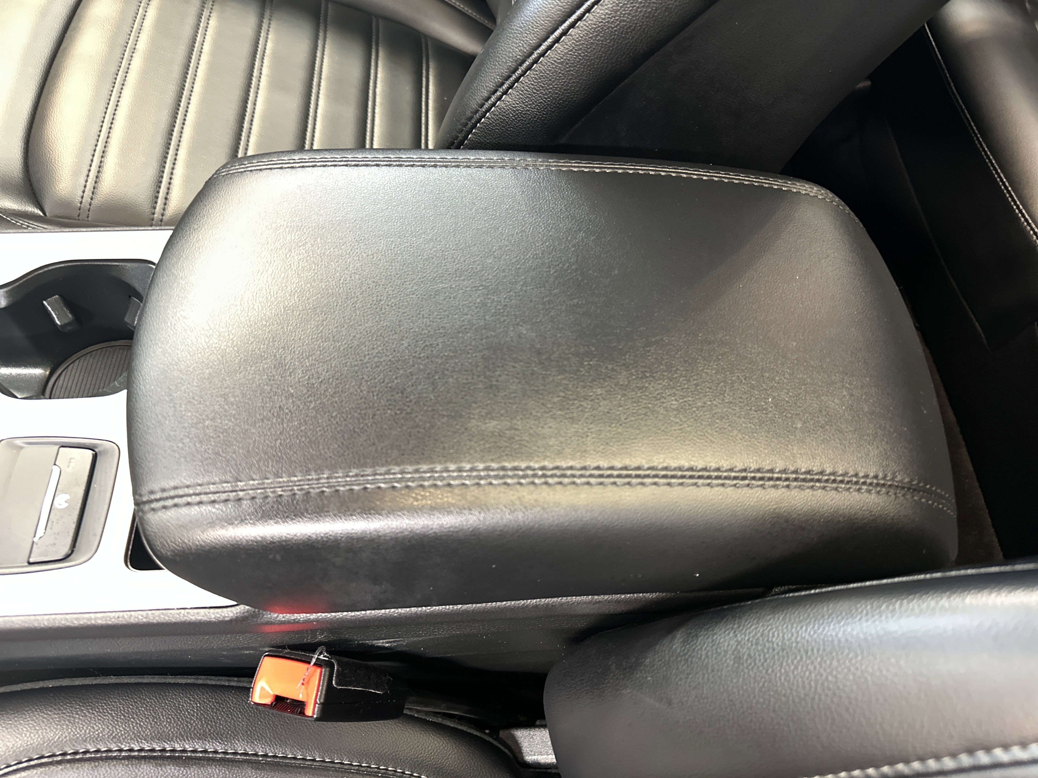 Used 2024 Ford Edge SEL w/ Convenience Package image 31