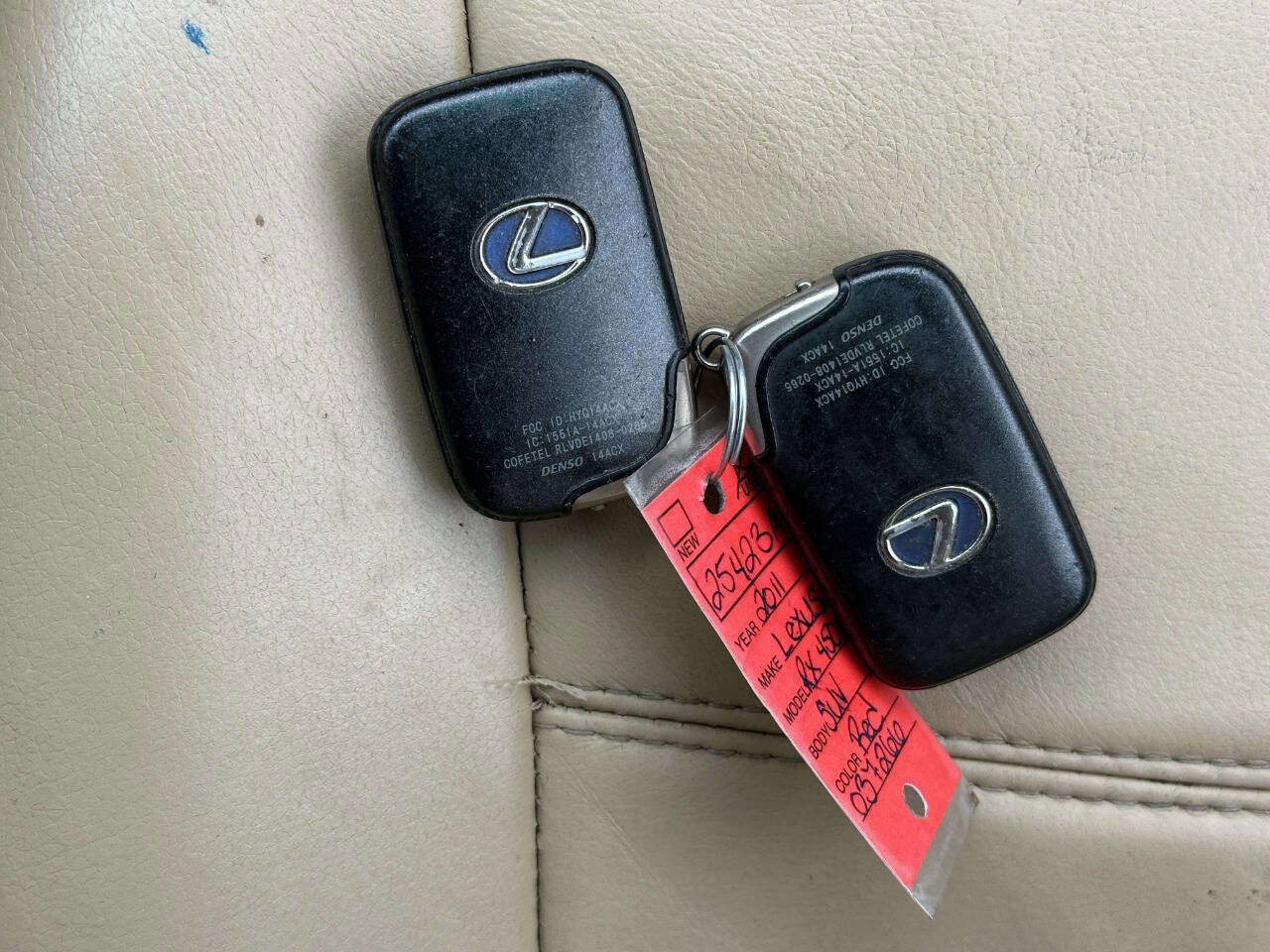 Used 2011 Lexus RX 450h Base AWD 4dr SUV w/ Luxury Pkg image 31