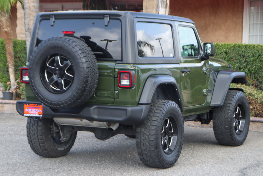 Used 2024 Jeep Wrangler Sport AWD/4WD image 11