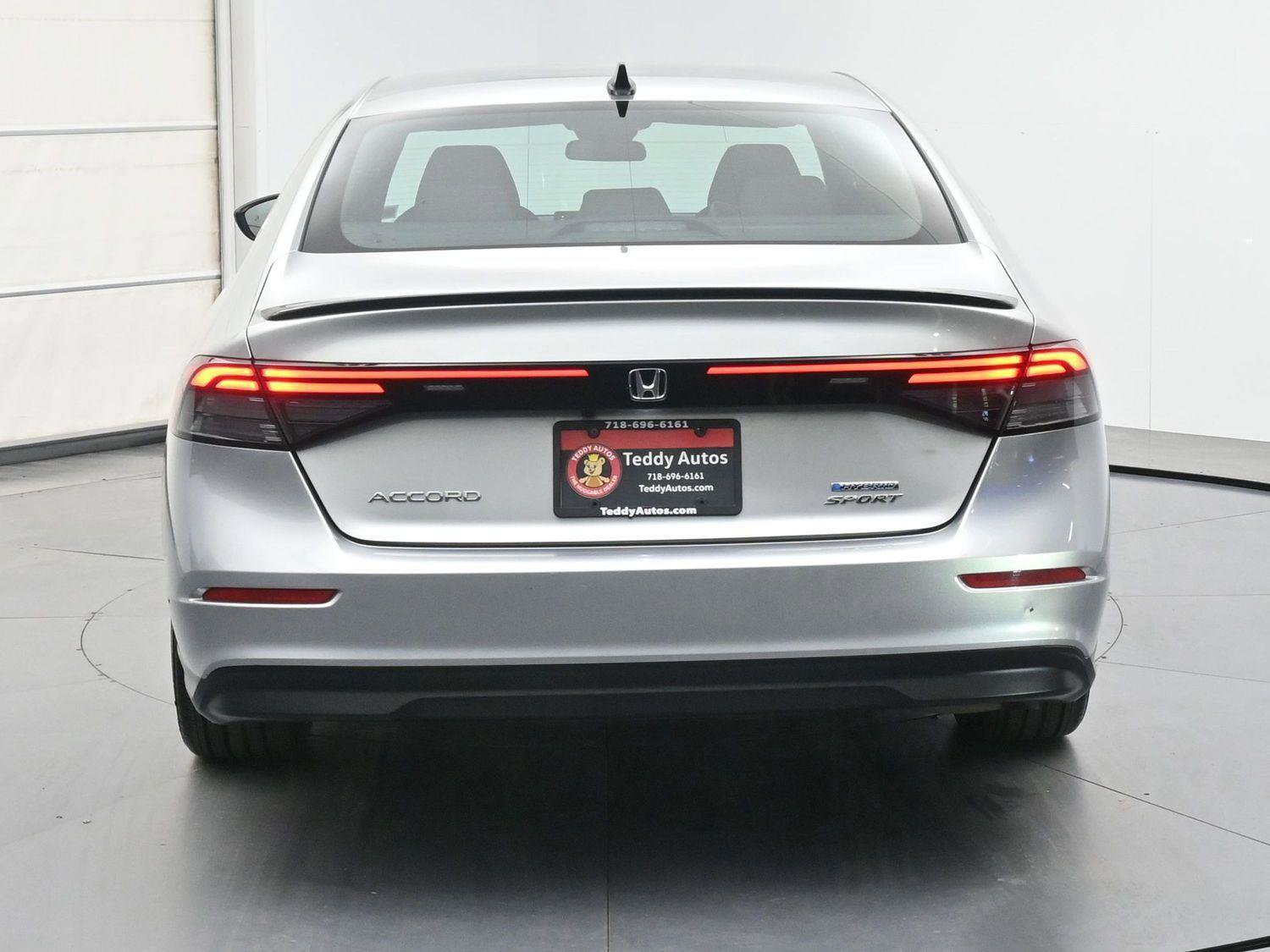 Used 2024 Honda Accord Sport image 26