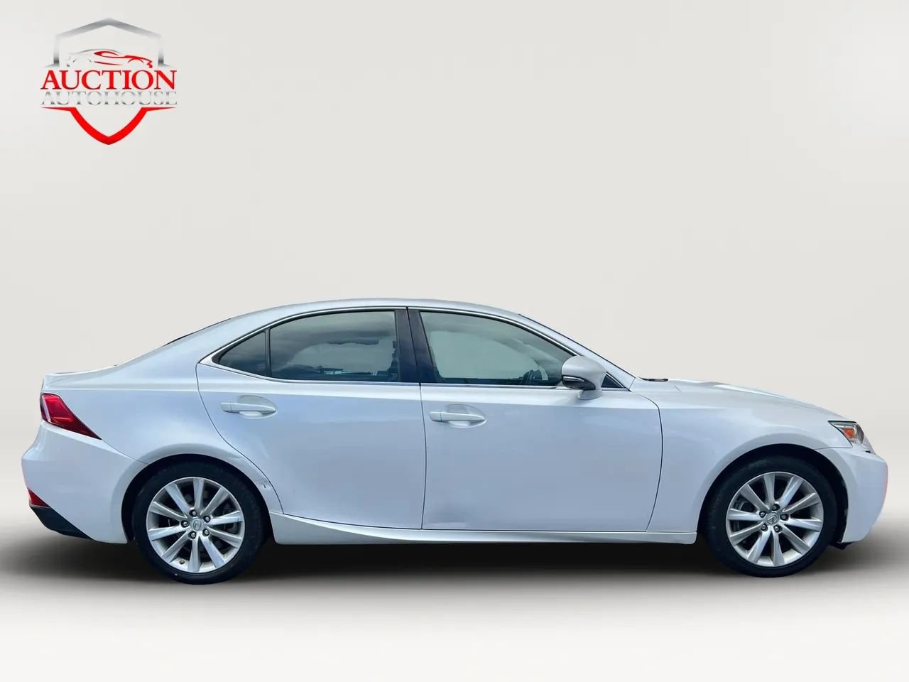 Used 2016 Lexus IS 200t RWD image 4