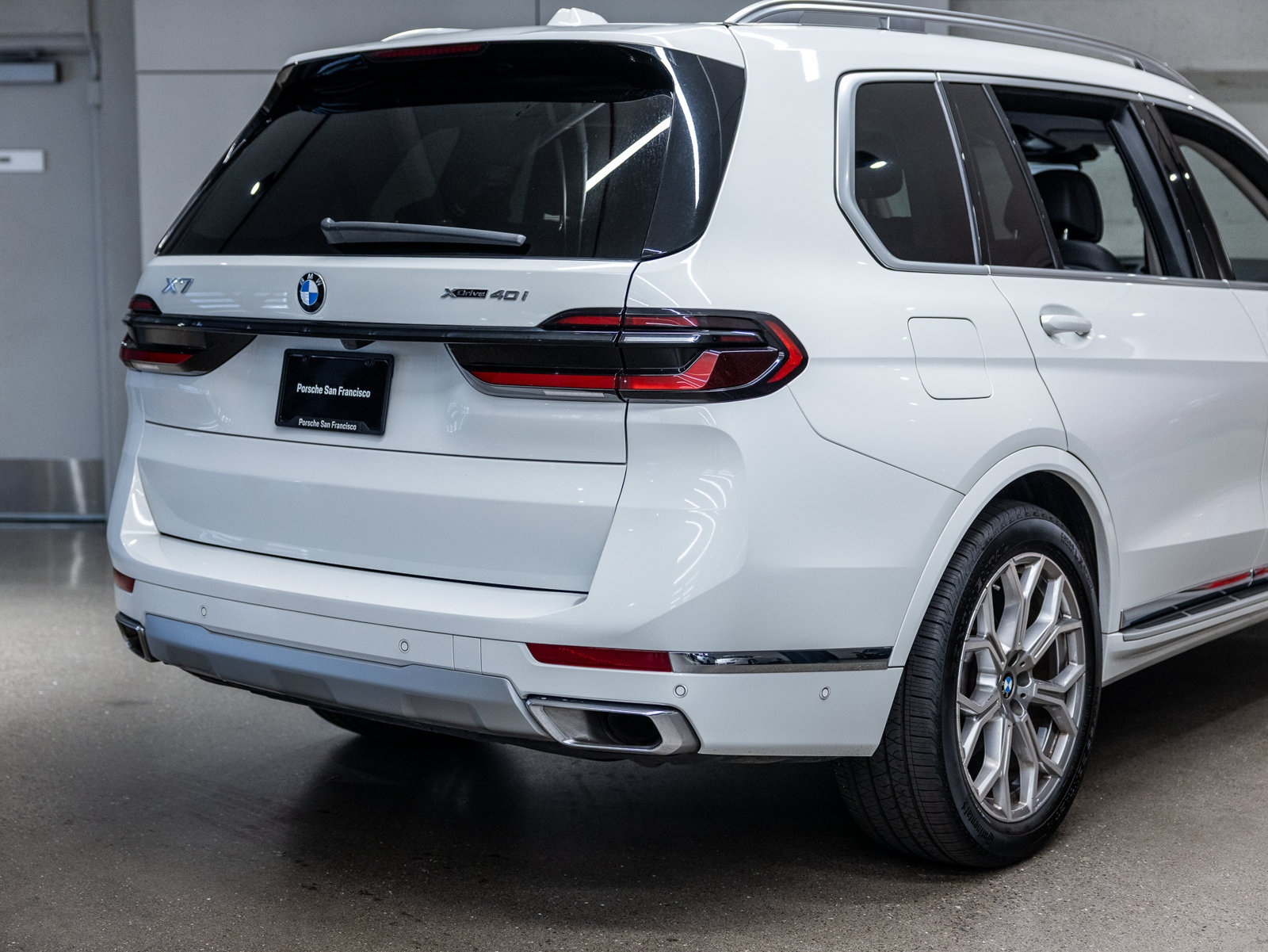 Used 2025 BMW X7 xDrive40i AWD/4WD image 22