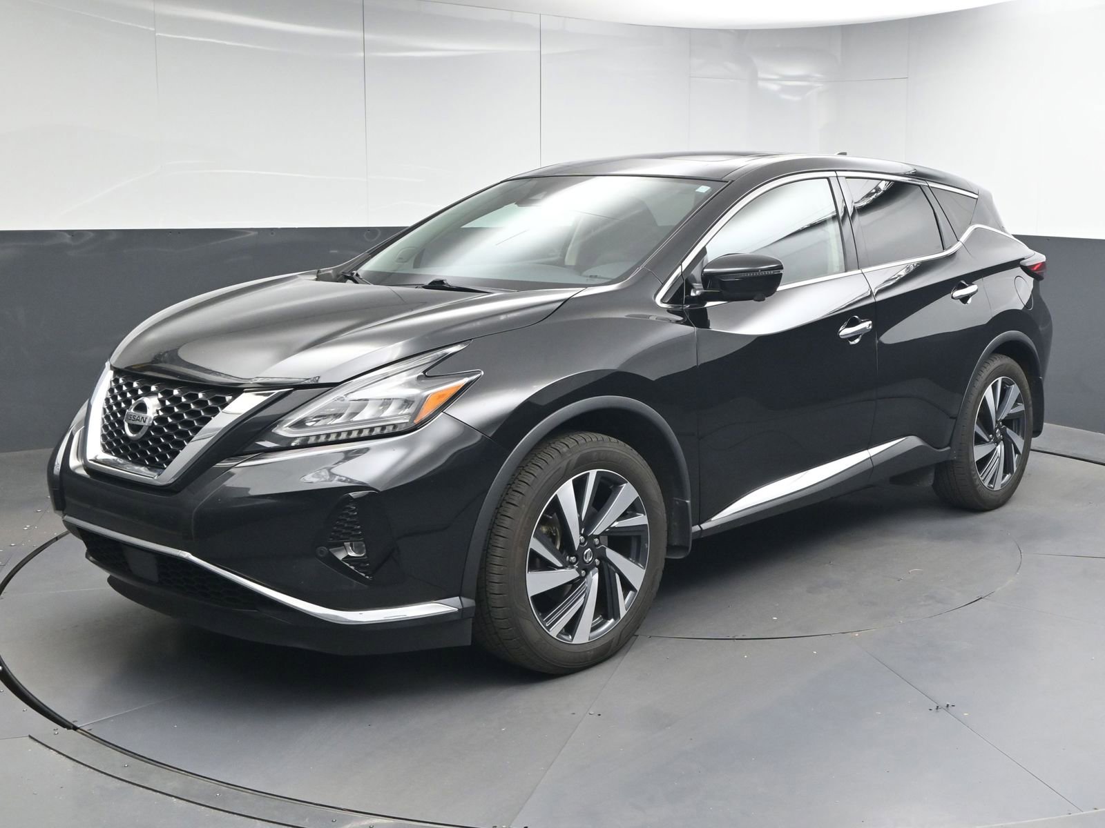 Used 2022 Nissan Murano SL w/ SL Moonroof Package image 3