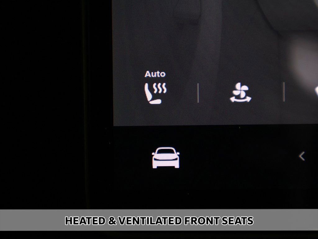 Used 2026 Tesla Model Y Long Range image 9