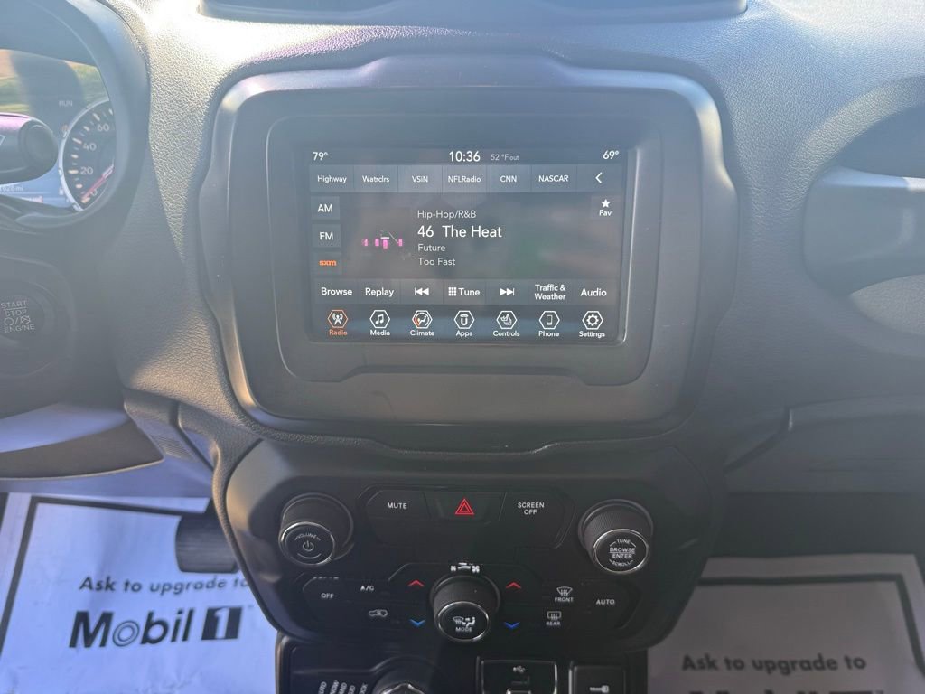 Used 2019 Jeep Renegade Trailhawk w/ Cold Weather Group II AWD/4WD image 36
