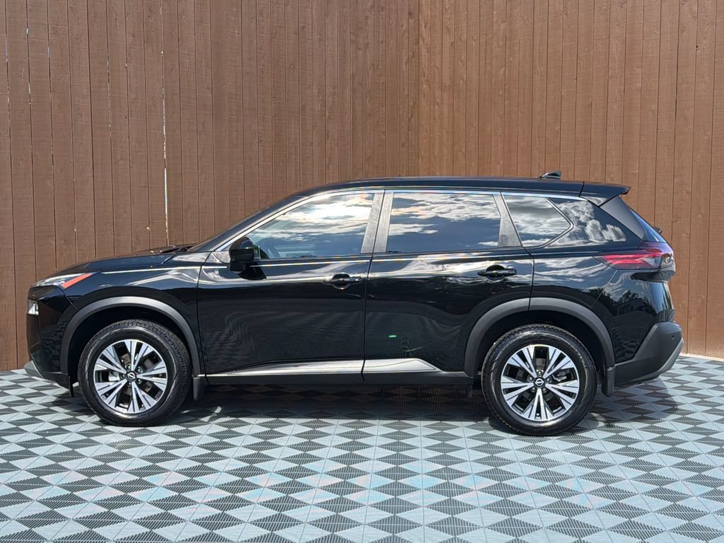 Used 2023 Nissan Rogue SV FWD image 13