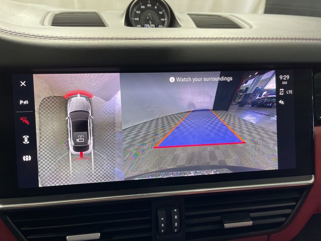 Used 2022 Porsche Cayenne E-Hybrid Coupe image 17