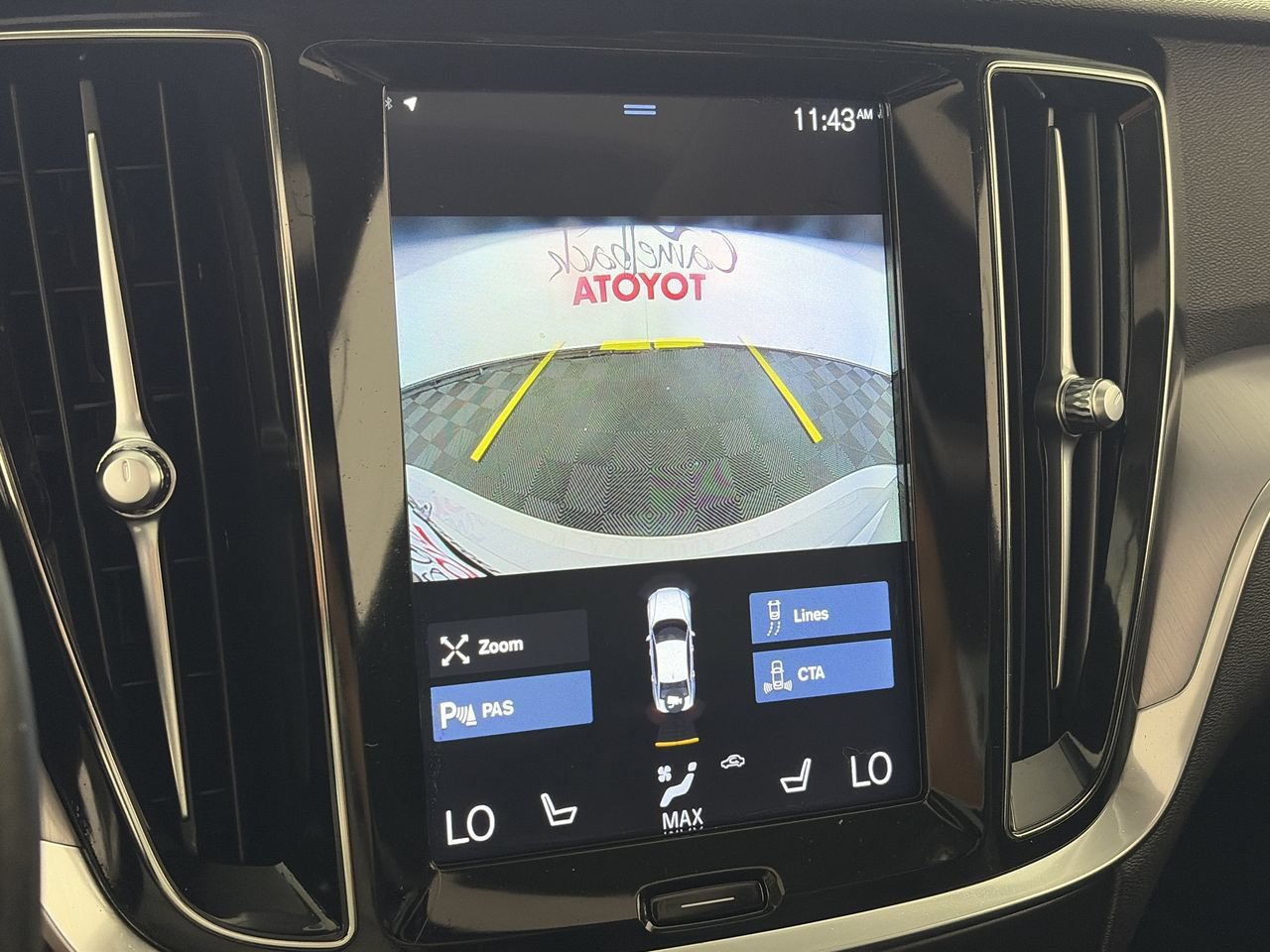 Used 2019 Volvo S60 T5 Momentum FWD image 17