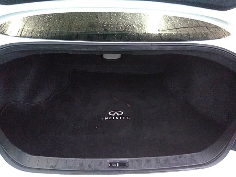 Used 2013 INFINITI G37 Journey w/ Premium Pkg image 13