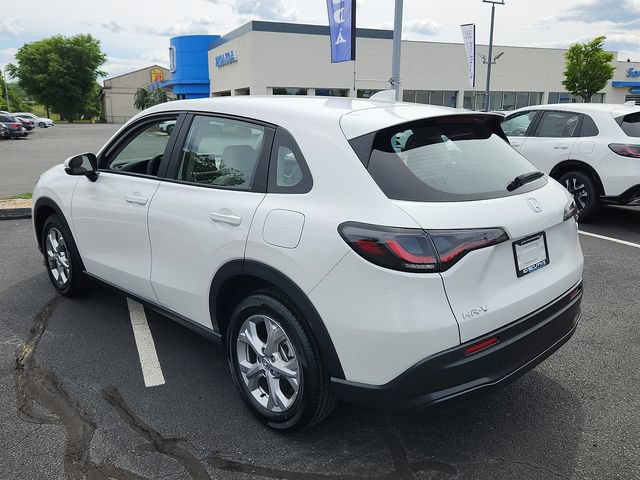 Used 2025 Honda HR-V LX image 4