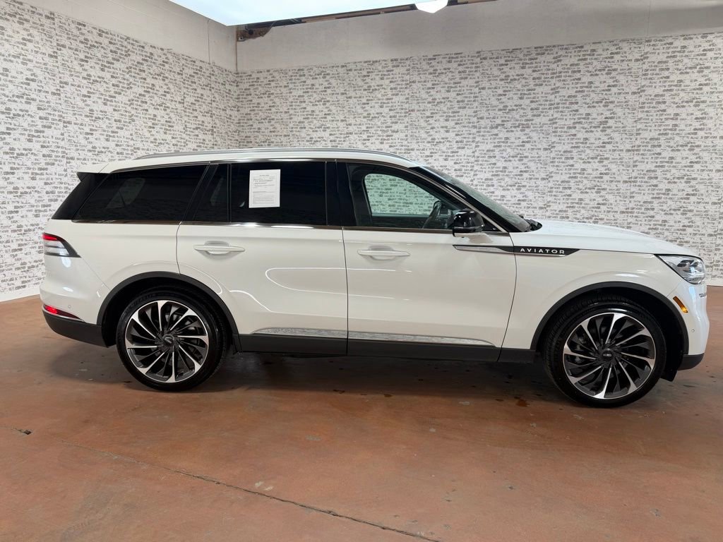 Used 2021 Lincoln Aviator Reserve w/ Equipment Group 201A image 6