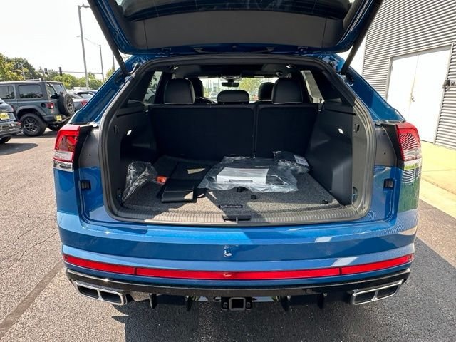 New 2026 Volkswagen Atlas Cross Sport SEL Premium R-Line AWD/4WD image 14