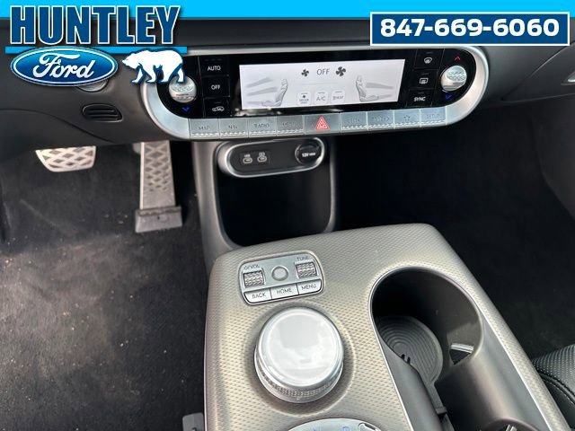 Used 2023 Genesis GV60 Performance image 27