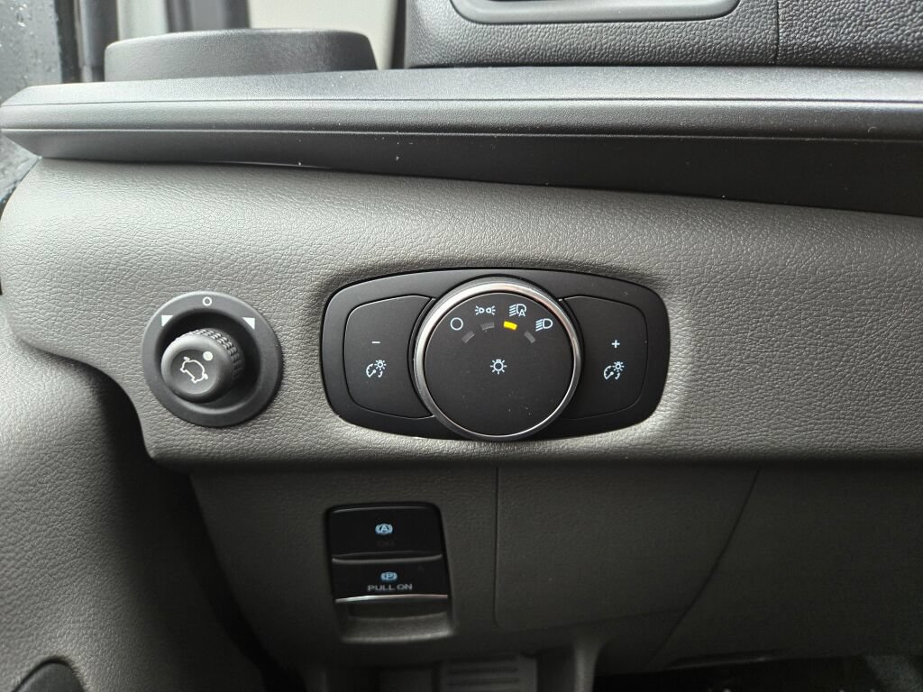 New 2026 Ford Transit 250 Low Roof AWD image 18