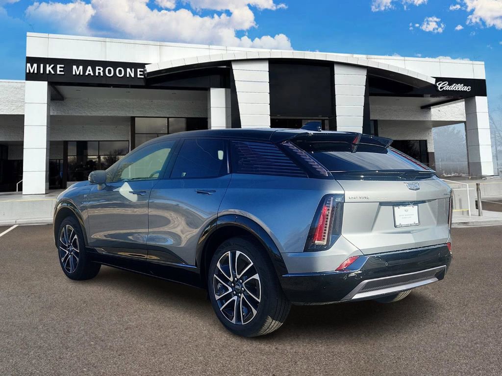 New 2026 Cadillac Optiq Sport 1 w/ LPO, Floor Liner Package image 4