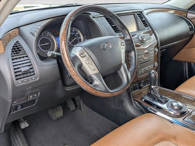Used 2017 INFINITI QX80 Signature Edition w/ All Season Package image 10