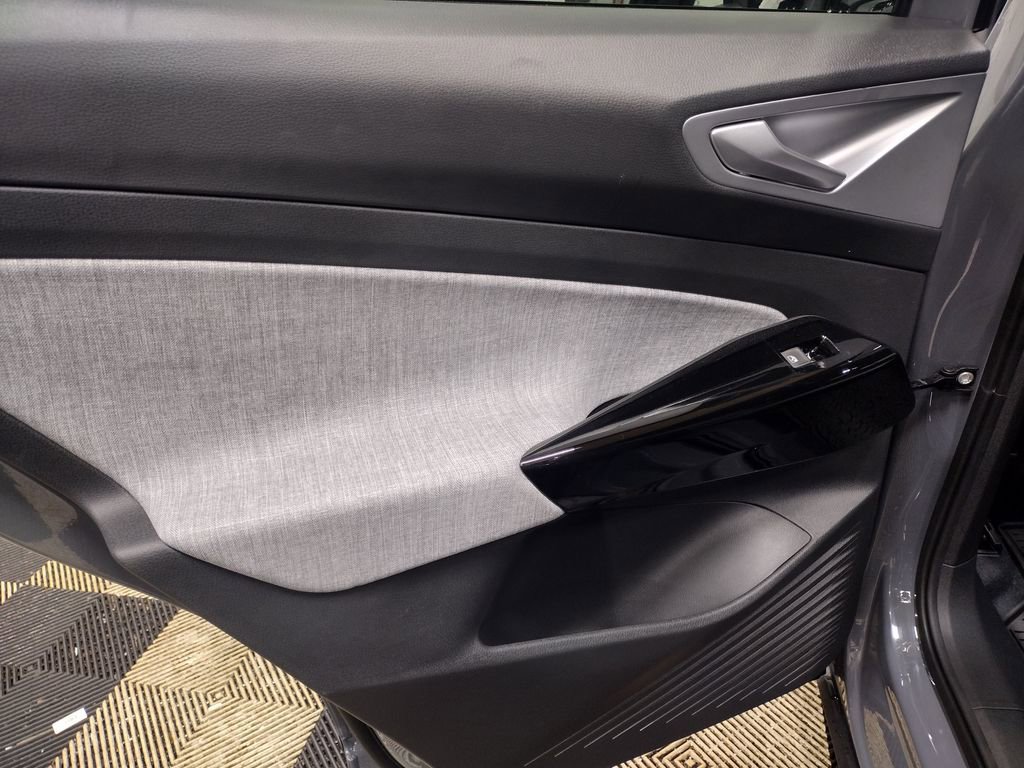 New 2026 Volkswagen ID.4 Pro image 20