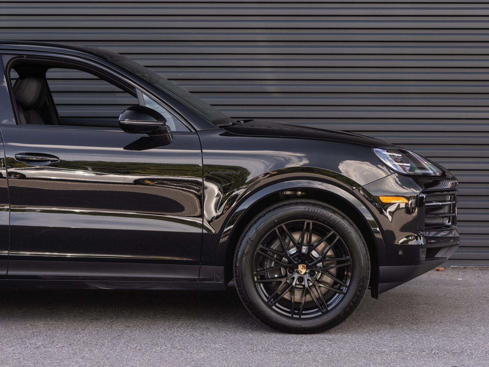 New 2026 Porsche Cayenne E-Hybrid AWD/4WD image 9
