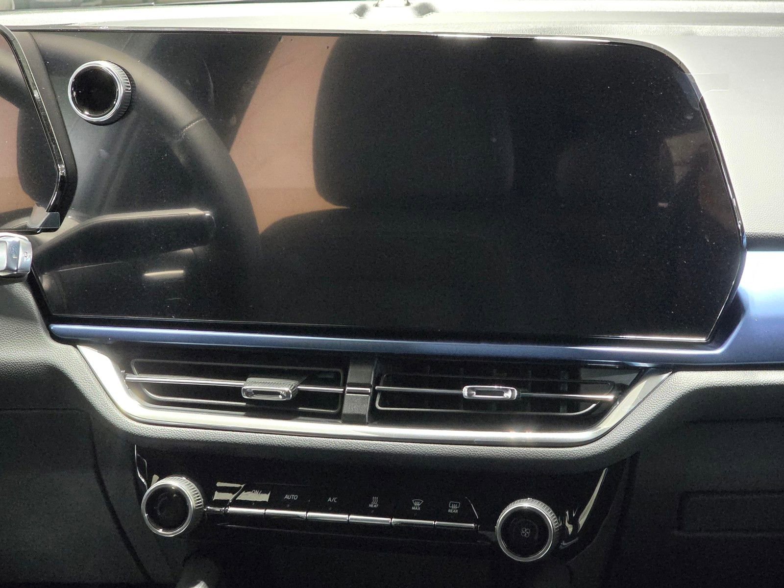 New 2026 Chevrolet Equinox EV LT image 25