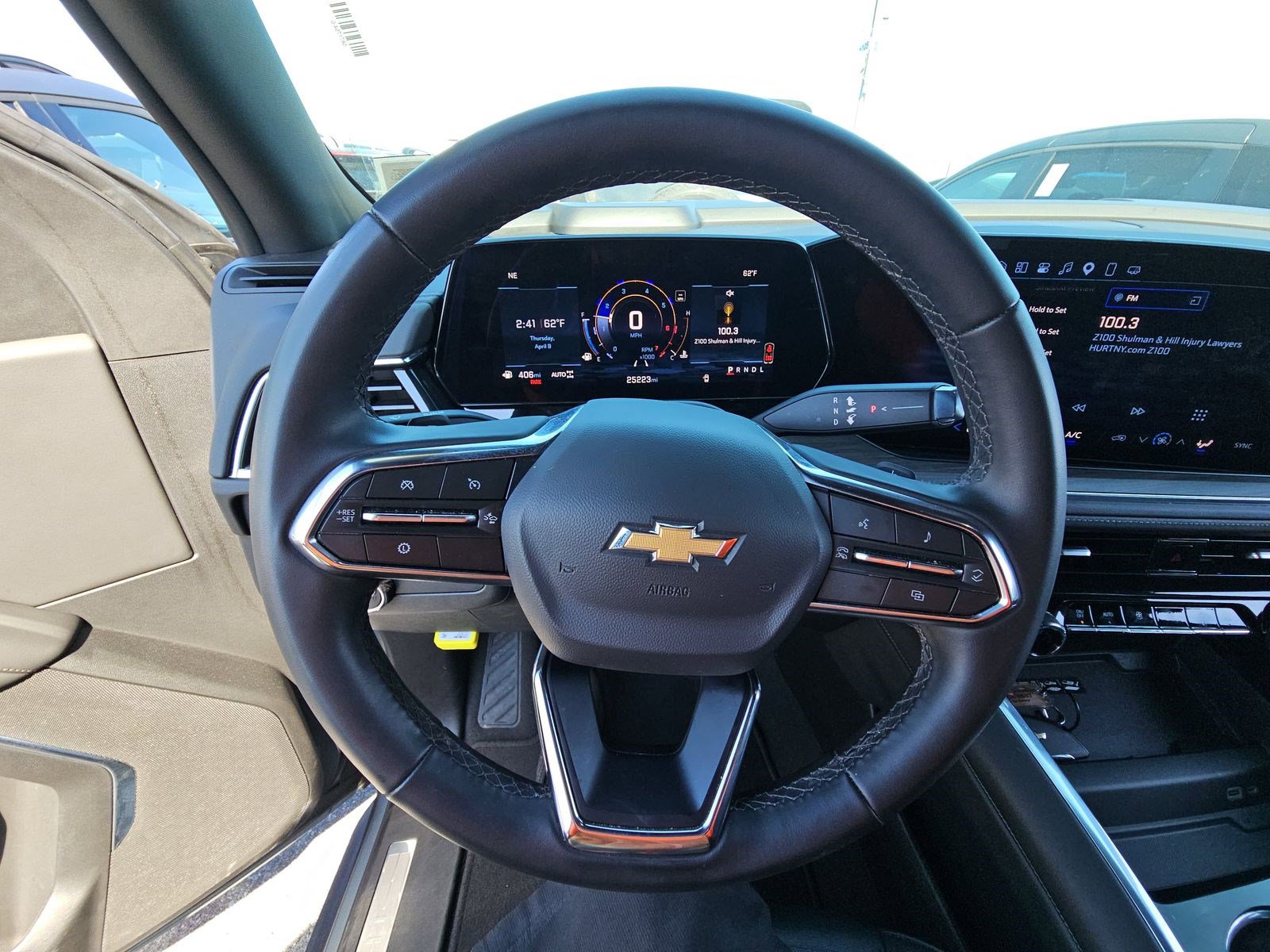 Used 2025 Chevrolet Tahoe LT AWD/4WD image 11