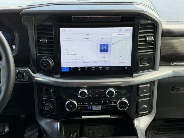 Used 2025 Ford F150 Lariat w/ Equipment Group 502A High AWD/4WD image 18