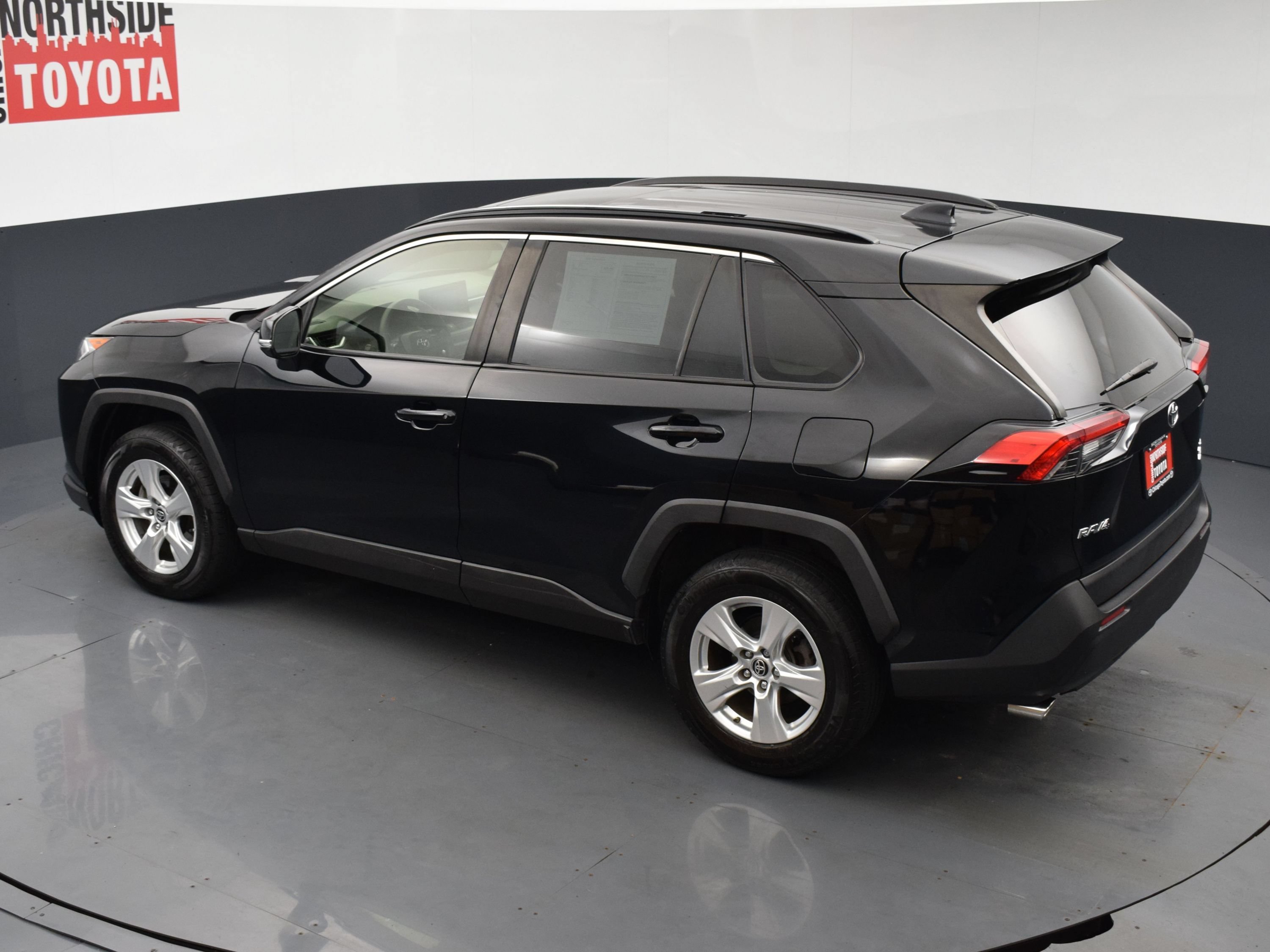 Used 2019 Toyota RAV4 XLE w/ Convenience Package AWD/4WD image 20