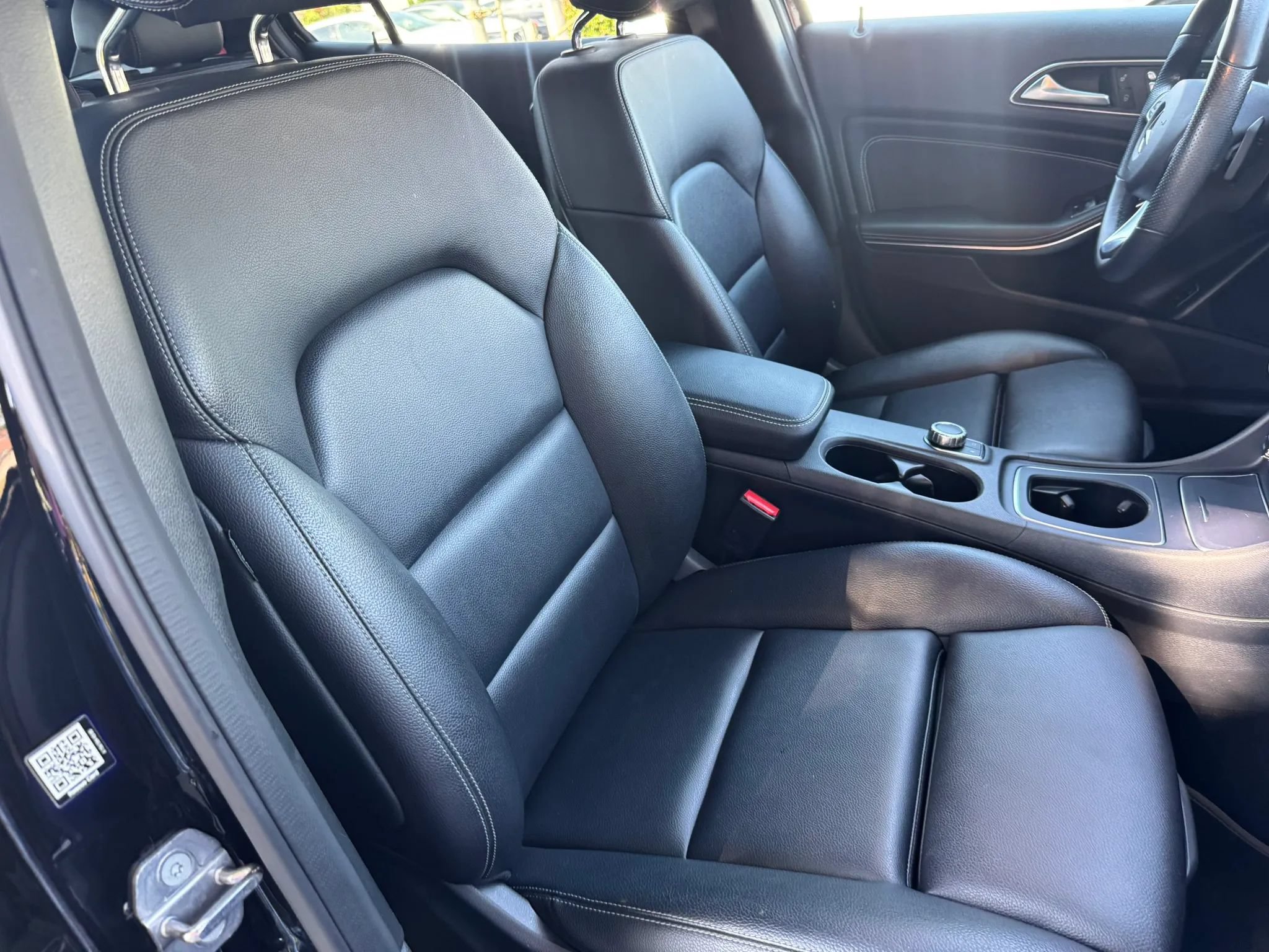 Used 2019 Mercedes-Benz GLA 250 4MATIC image 25