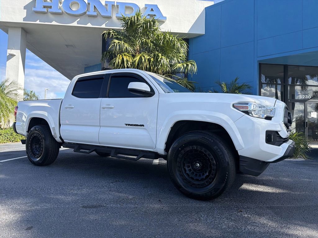 Used 2020 Toyota Tacoma SR5 image 29