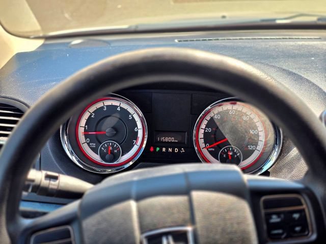 Used 2013 Dodge Grand Caravan SXT FWD image 19